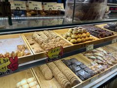 -拢香糕点(万达店)