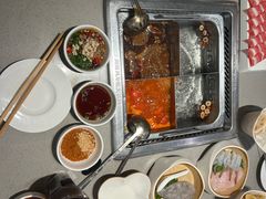 -海底捞火锅(世豪广场店)