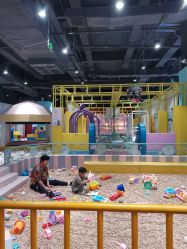 -汤姆猫亲子乐园(保利Mall店)