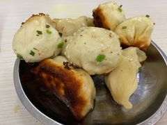 -黄阿姨锅贴大王(万航渡路店)