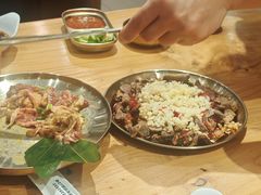 -青瓦餐厅·生鱼片·韩园烤肉(西塔店)