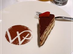-WOLFGANG PUCK KITCHEN & BAR(迪士尼小镇店)