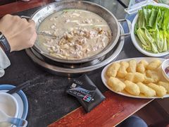 -老来福·非遗酸汤兔(凯旋路店)
