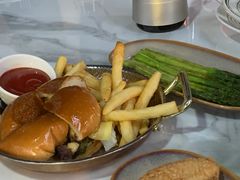 -盐说·西式餐酒馆(光明万达店)
