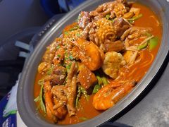 -徐记小怪兽肉蟹煲(中央大街店)