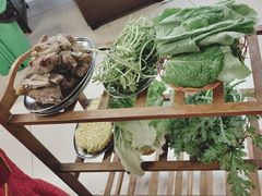 -老石黑山羊毛驴肉火锅(金凯广场店)
