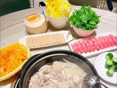 -四季缤纷椰子鸡(德思勤店)