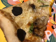-JINNS锦时 steak&pizza(浸信会礼拜堂旧址店)