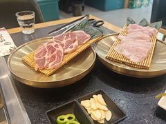 -臻牛烤肉