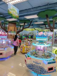 -莫莉幻想儿童乐园(武汉保利广场店)