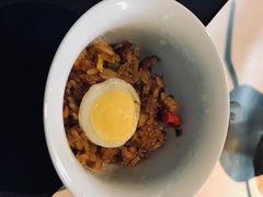 三口饭-穹六人间 people 6(岳阳路店)