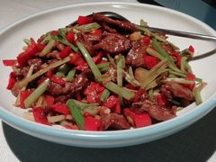 小炒黄牛肉-千百味红餐厅·江西菜(绿地双子塔店)