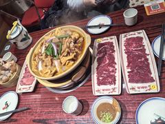 老广味牛杂煲-沙胆彪炭炉牛杂煲(上海日月光广场店)