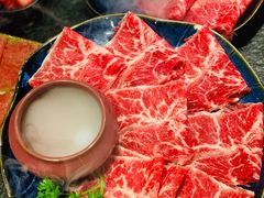 厚切安格斯雪花牛肉-新草堂锅物料理(泉城路店)