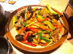 -川堂风·跷脚牛肉·乐山爆炒(宝山日月光店)