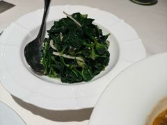 清炒豆苗-三利音·玖弄小鲜(浦东嘉里城店)