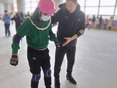 -世纪星滑冰俱乐部(万象城店)