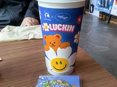 -瑞幸咖啡(皇岗村广场中庭店)