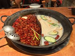 -周小明火锅(黑金冠社区店)