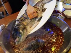 -红牌美蛙鱼头火锅(万辉国际广场店)