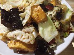 洋白菜木耳爆豆腐-鑫来子菜馆
