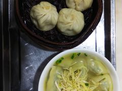 -绿杨馄饨临顿路店