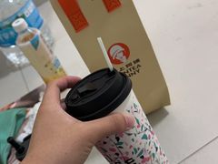-霸王茶姬(金港国际店)