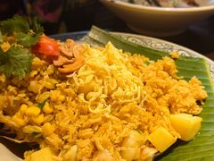 菠萝焗海鲜饭-大头虾越式风味餐厅(光明广场店)