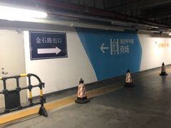 -万象城-停车场
