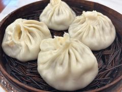 -老西白点心店