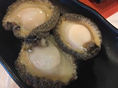 -鲜入围煮花胶鸡海鲜火锅