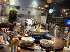 -廖师傅大蒜炒腊肉(袁家岭店)