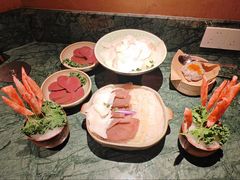 -左庭右院鲜牛肉火锅(浦江欢乐颂店)