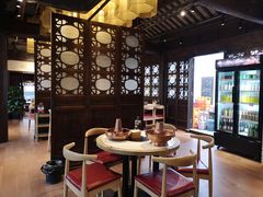 大堂-东门口涮肉·砂锅·烤串(老门东店)