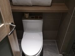 -杭州西湖湖滨银泰亚朵酒店