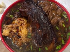 -小龙大肉面馆