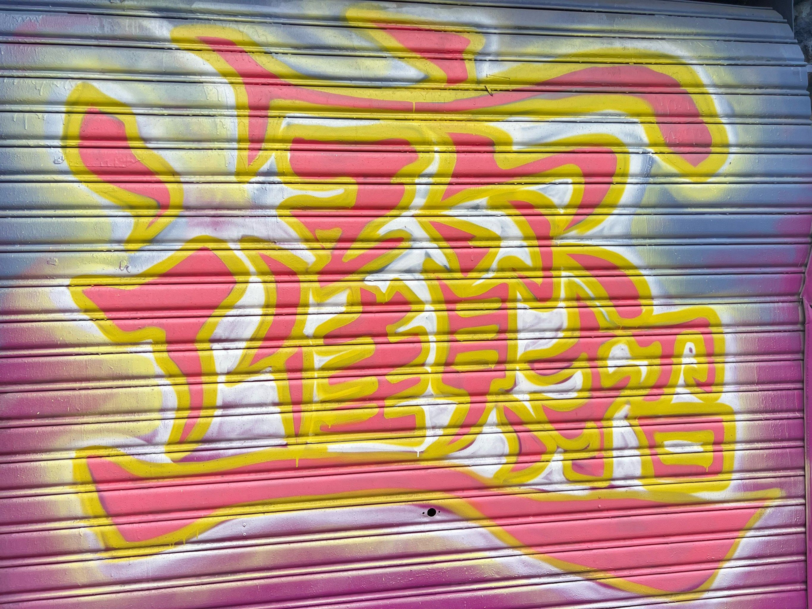 春夏秋冬全在福州涂鸦墙里,快来看看吧～[亲亲]