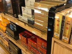 -日上免税行(浦东机场五店)