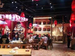 大堂-老滇山寨•云南特色菜•地方菜•民族风情歌舞表演(金碧店)