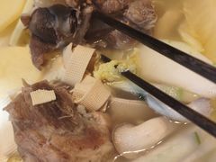 天都招牌骨头锅-天都火锅酒楼(虹梅南路店)