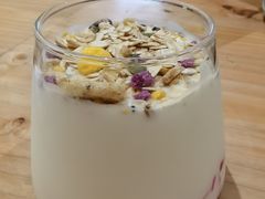 红心燕麦脆思慕雪-上芽食集(德思勤店)