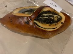 -雀食面包店(钟楼店)