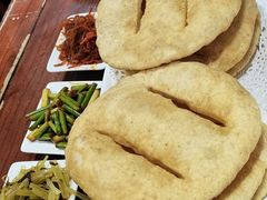 特色碳烤油馕-老兰家传统烧烤炒菜泡馍(小南门店)