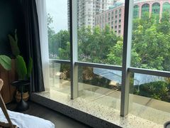 -粤塔H轻奢电竞酒店(海珠广州塔中山大学店)