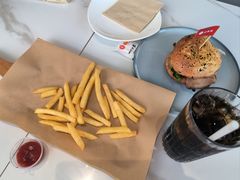 -必胜客(华南摩尔店)