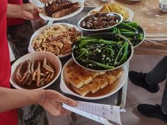 -满記土窑烧鷄波浪山莊