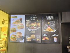 -麦当劳(杭州三花国际店)