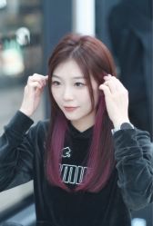 -虫二·专注健康烫染沙龙