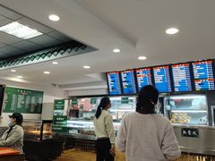 -护国寺小吃(动物园店)