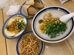 -正南齐北·老街糯米团(洪崖洞店)